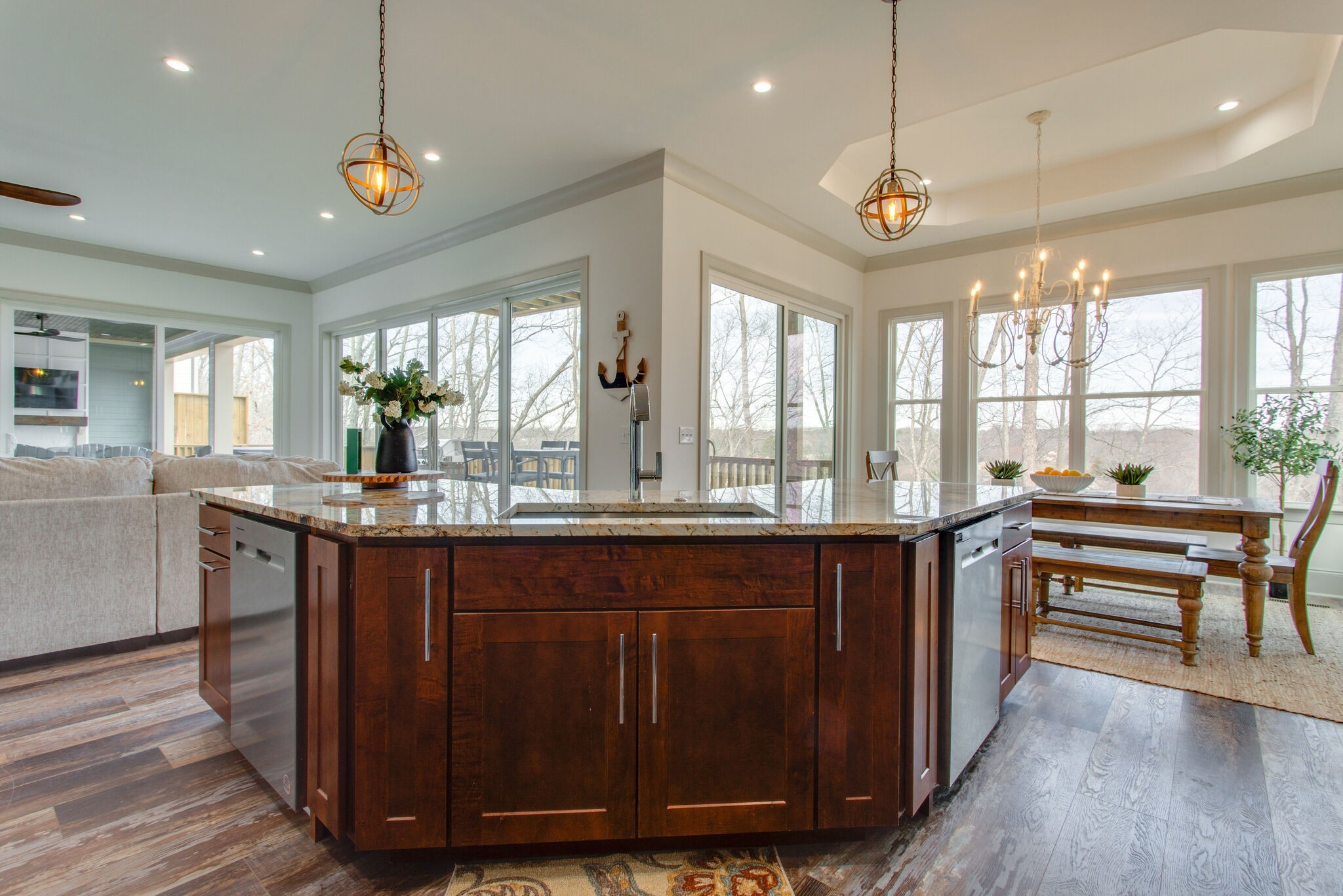 Sunvalley Custom Homes